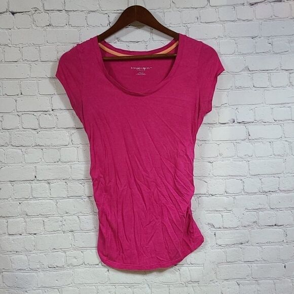 Liz Lange Maternity Solid Pink Tee XS Side Ruched Short Sleeve Maternity T-Shirt - Picture 3 of 7